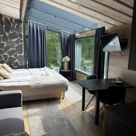 Stunning Panoramic Glass In Rantahimous *